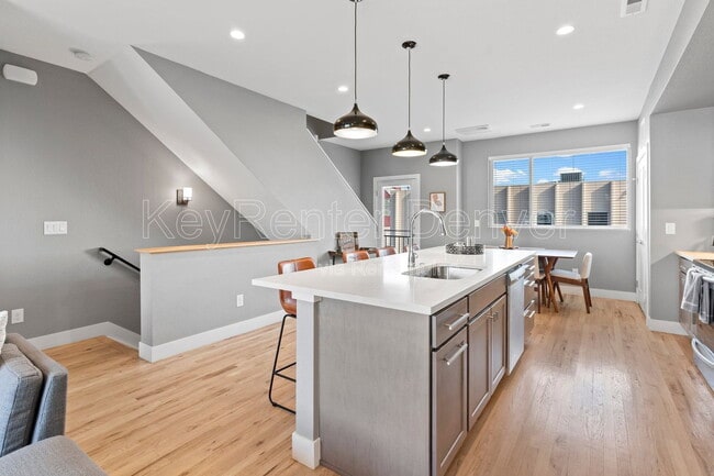 Building Photo - 7669 W 41st Ave