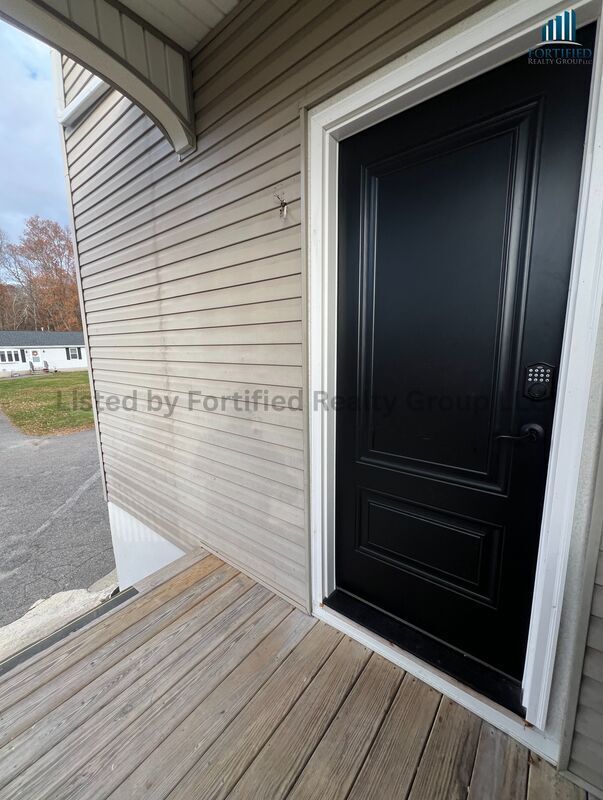 Building Photo - 380 Wilson Rd