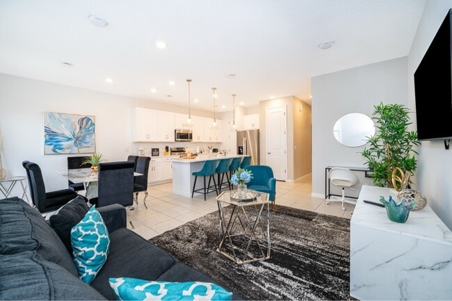 Building Photo - 1013 Plantation Ln