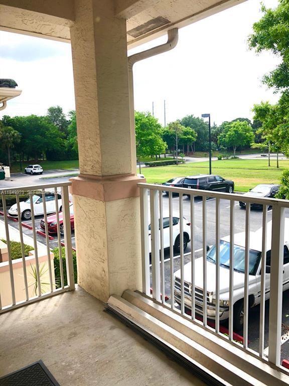 Building Photo - 4812 S Central Blvd