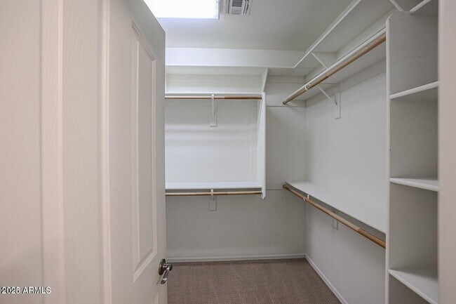 Building Photo - 10398 W Rosewood Ln