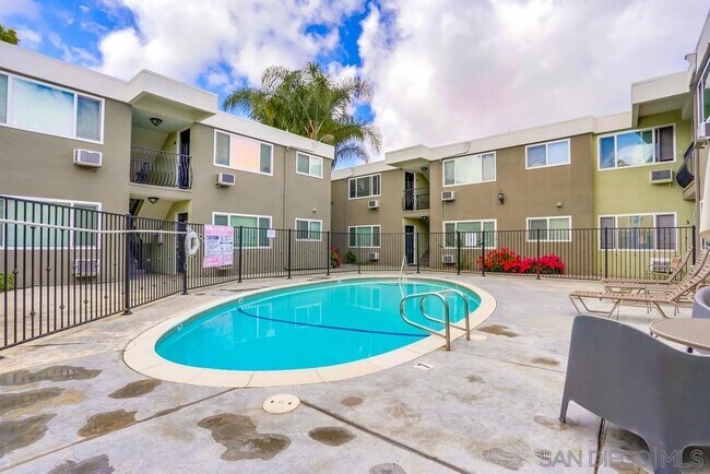 Building Photo - 6602 Beadnell Way