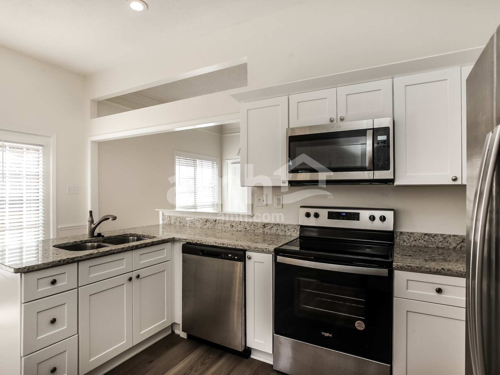 Building Photo - 771 Fairway Trail