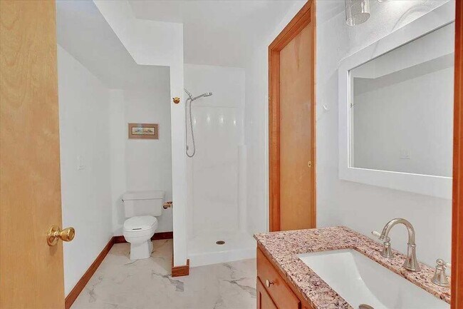 Building Photo - Large 4-bedroom Remodeled home in Lake Wildwood, Penn Valley, CA 95946