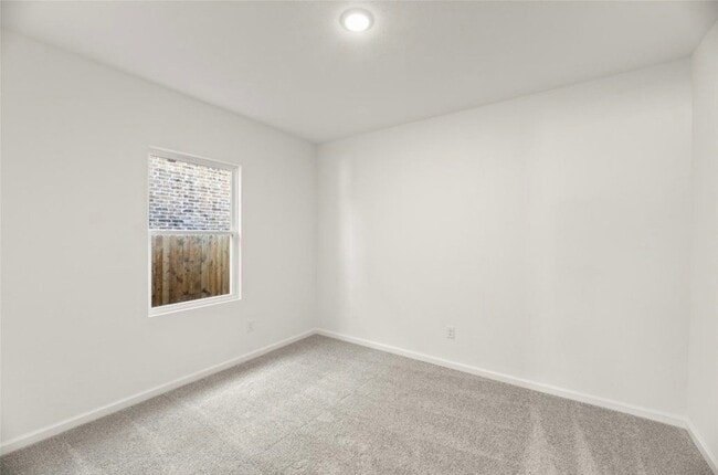 Building Photo - 10308 Holy Cross Ln