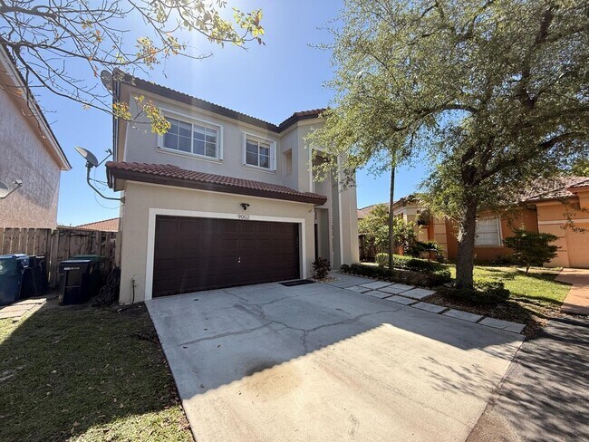 Building Photo - 9002 SW 214 LN