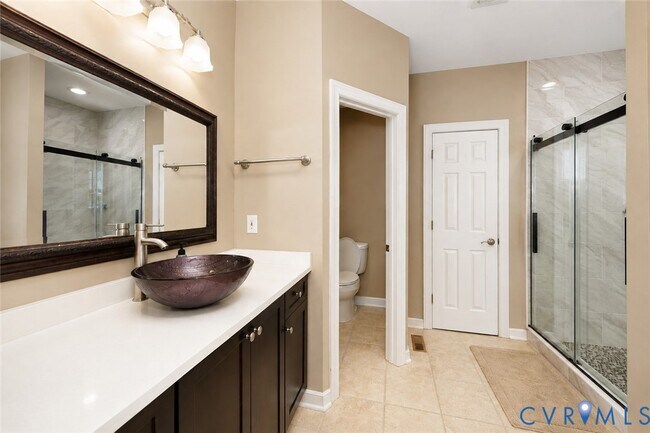 Building Photo - 11320 Sadler Oaks Dr