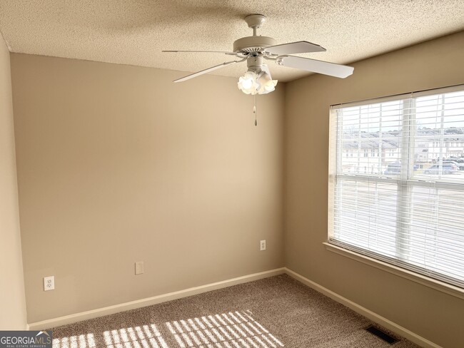 Building Photo - 115 Odyssey Turn NW