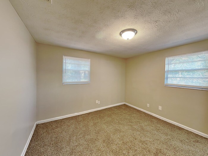 Building Photo - 7536 Patrice Ct