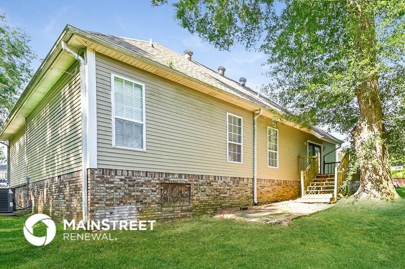 Building Photo - 415 Willow Glen Dr