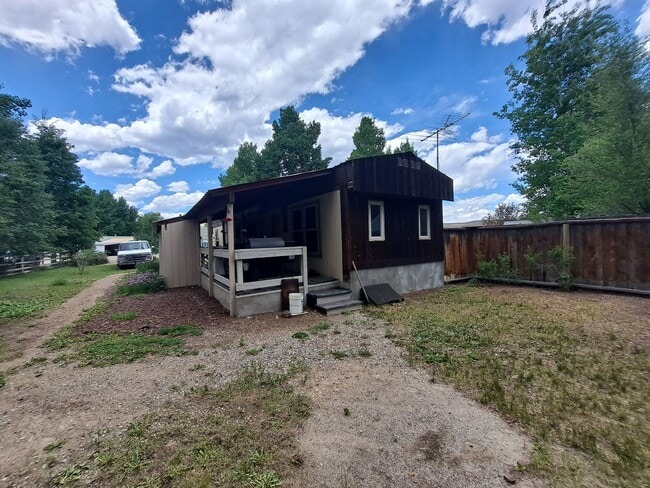 Building Photo - Fully Furnished