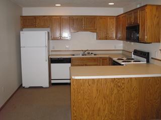 Kitchen - Teakwood Apartments