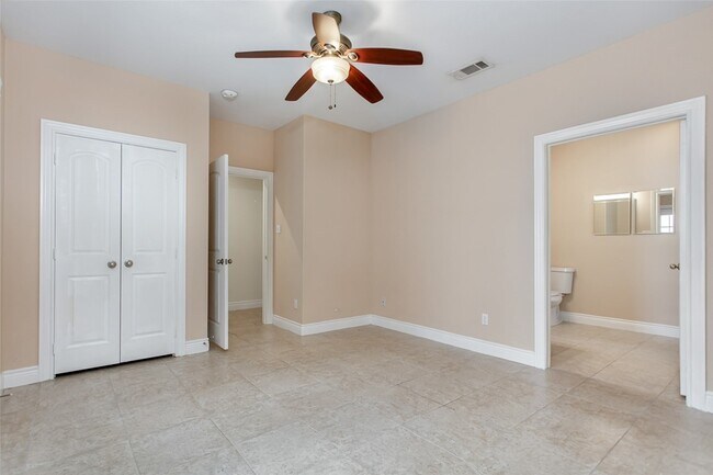 Building Photo - 6149 Vickery Blvd