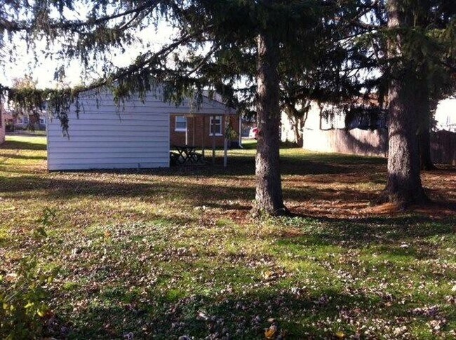 Building Photo - 4953 Wilcox Avenue