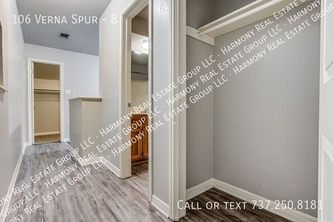 Building Photo - 106 Verna Spur