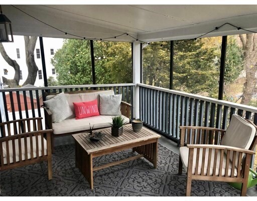 Building Photo - 40 Hatfield Rd