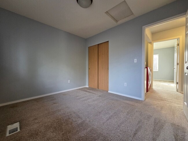 Building Photo - Beautiful Home in Spanaway!