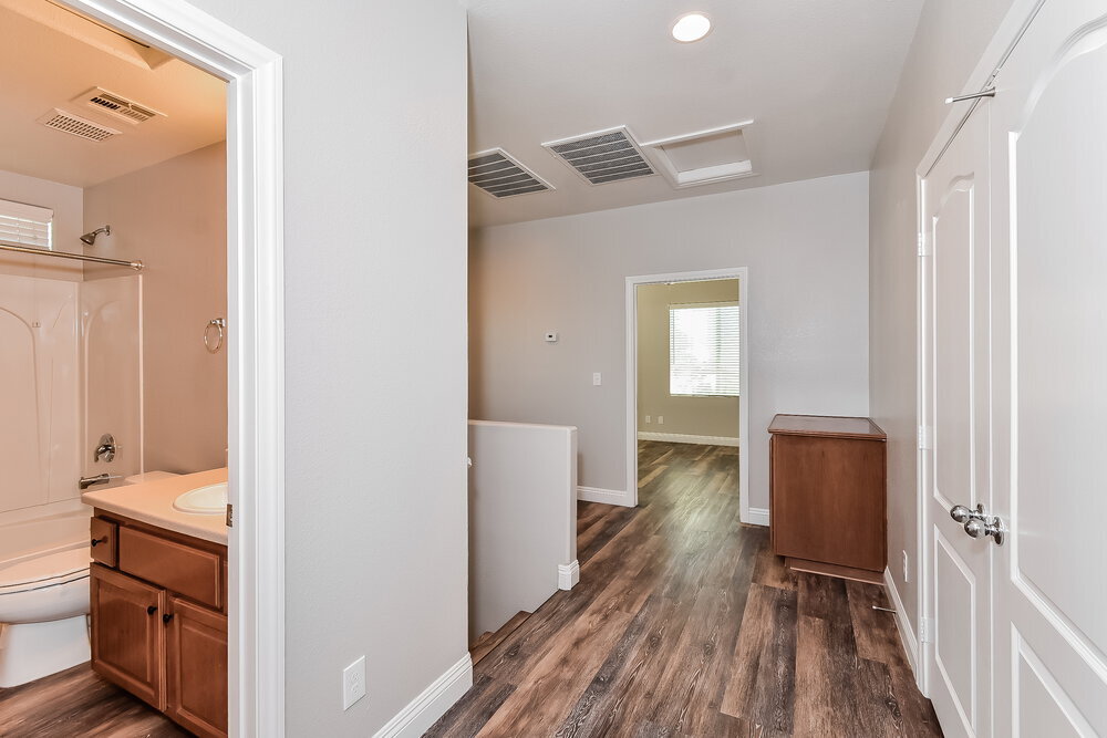 Building Photo - 8276 Begonia Blush Dr