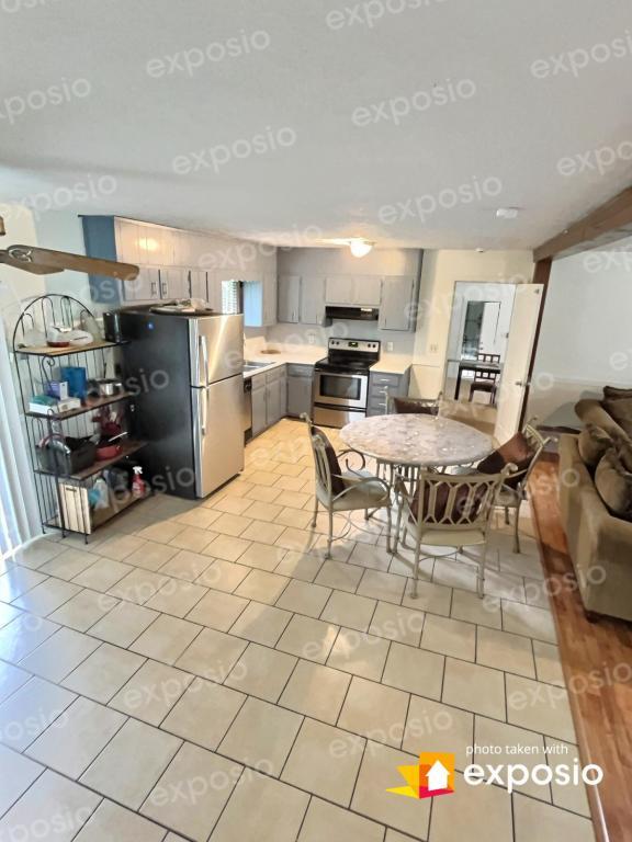 Building Photo - 7363 Ovis Ct