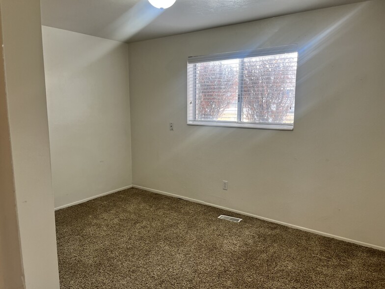 Bedroom 2 - 157 E 850 S