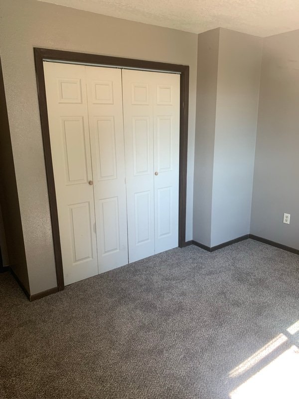 Building Photo - 204 Cedar St