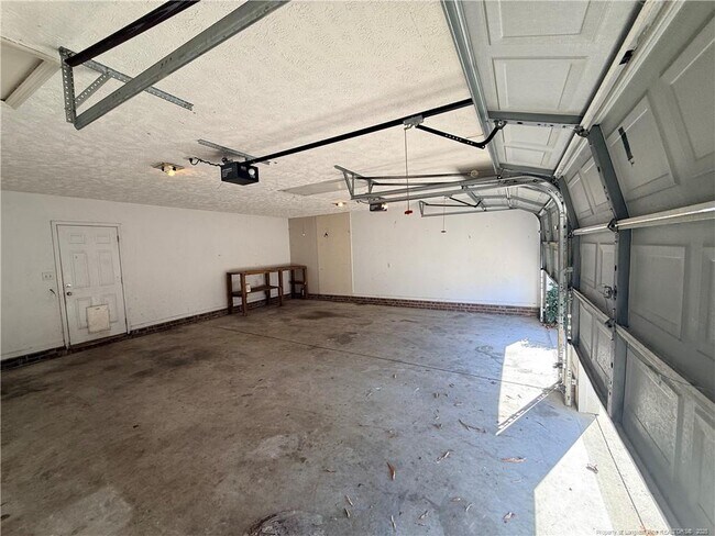 Building Photo - 203 Cypress Dr