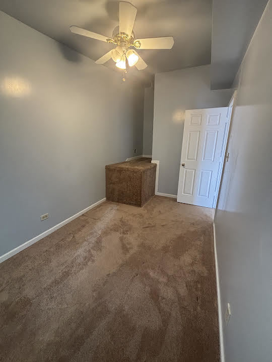 Building Photo - 3827 S Archer Ave