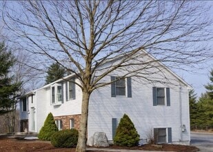 Building Photo - 76 Franklin St