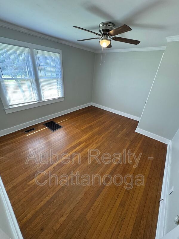 Building Photo - 8817 Apison Pike