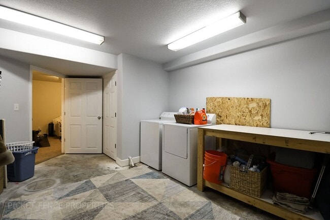 Building Photo - 5 Bedroom, Beautiful Home in Loveland!