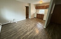 Building Photo - 3033 Clifton Ave