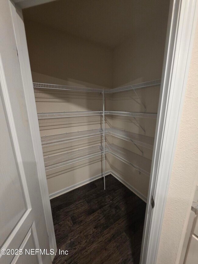 Building Photo - 3596 Evers Cv