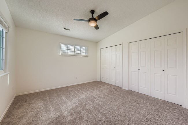 Building Photo - 9167 W Cedar Dr