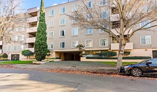 Building Photo - Utilities & Parking Included! Massive 2BD w/ Community Amenities