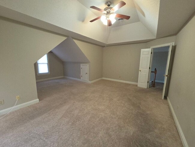 Building Photo - 234 N Marion Dr