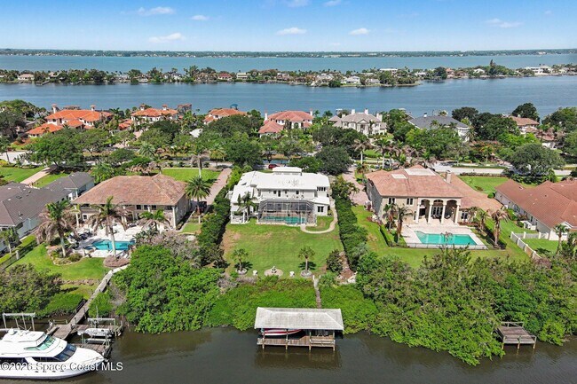 Building Photo - 120 Lansing Island Dr