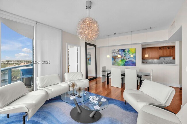 Building Photo - 333 Las Olas Way