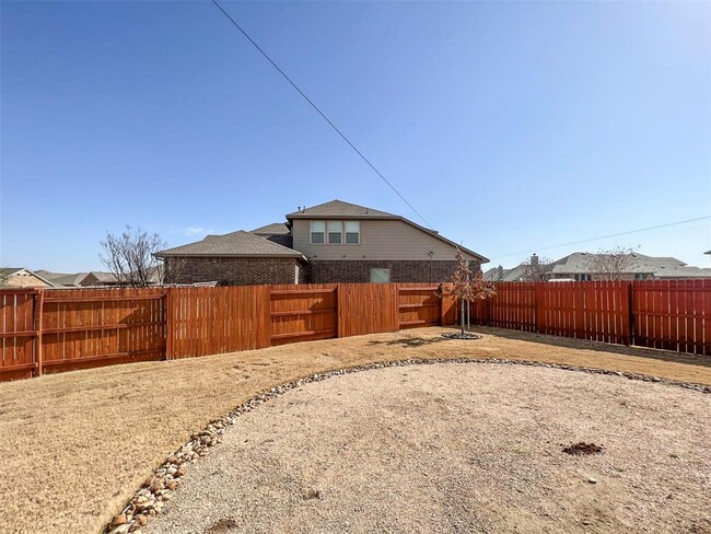 Building Photo - 3018 Diego Dr