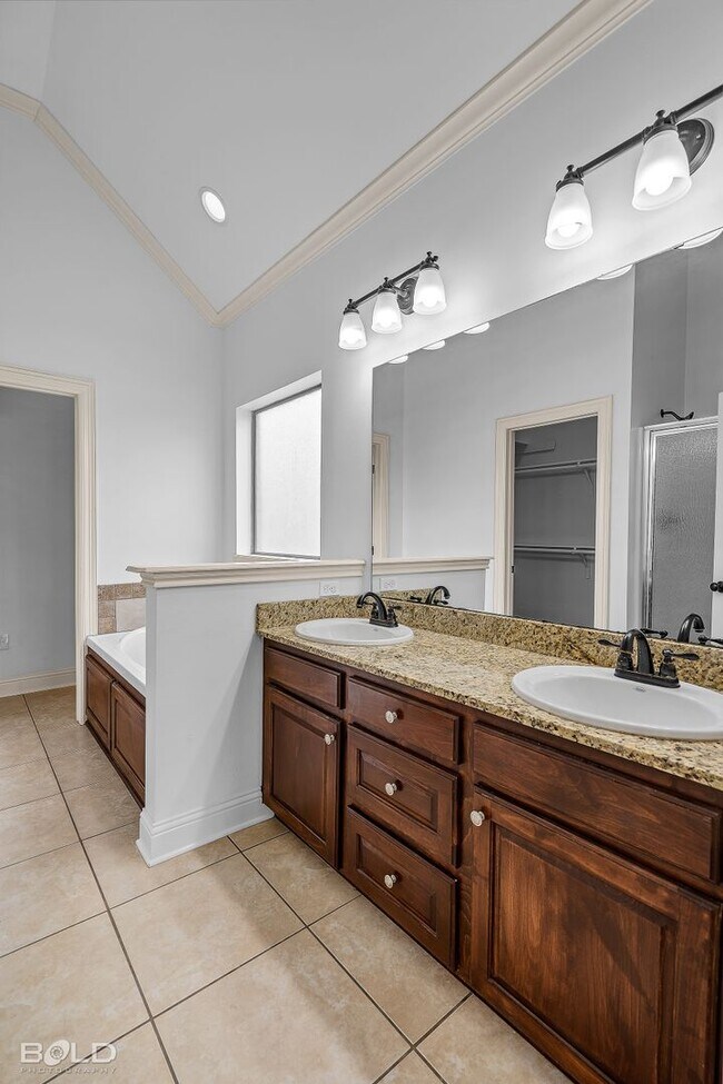 Building Photo - 6484 Soda Point Dr