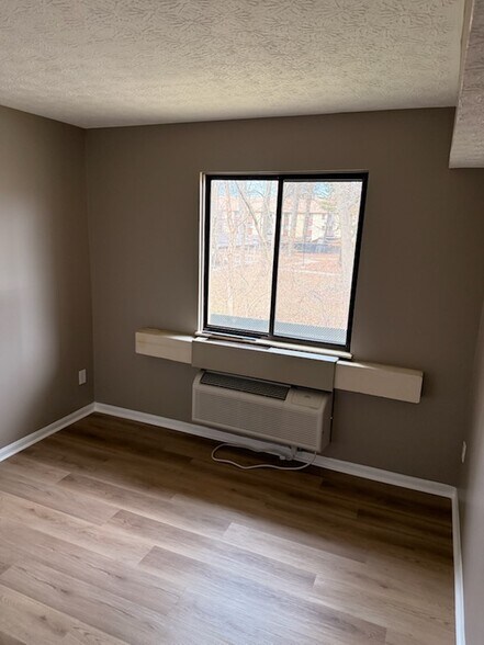 Building Photo - 4117 Karl Rd