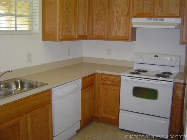 Building Photo - 4809 N Wickham Cir