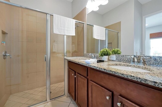 Building Photo - 297 Captiva Dr