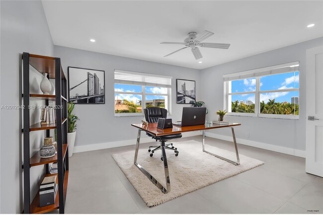 Building Photo - 1770 E Las Olas Blvd