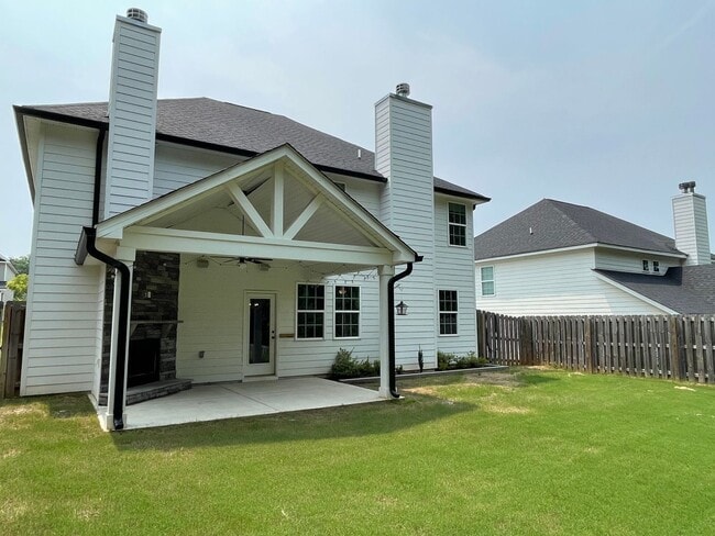 Building Photo - 222 Palisade Rdg