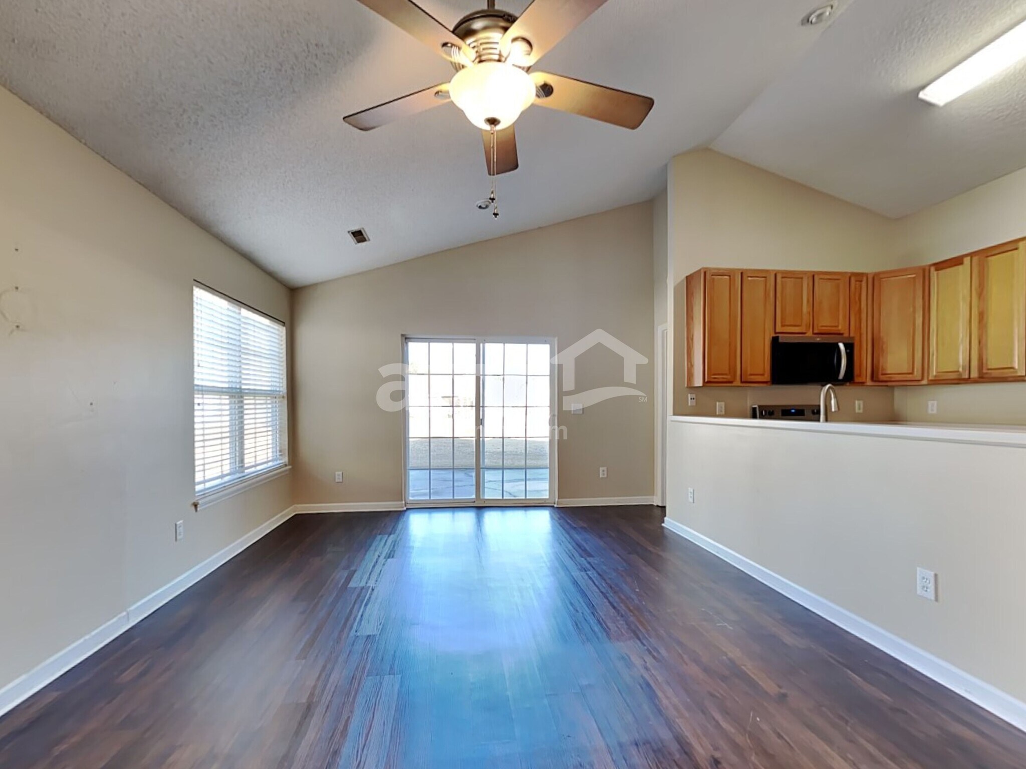 Building Photo - 194 Moon Dance Ln