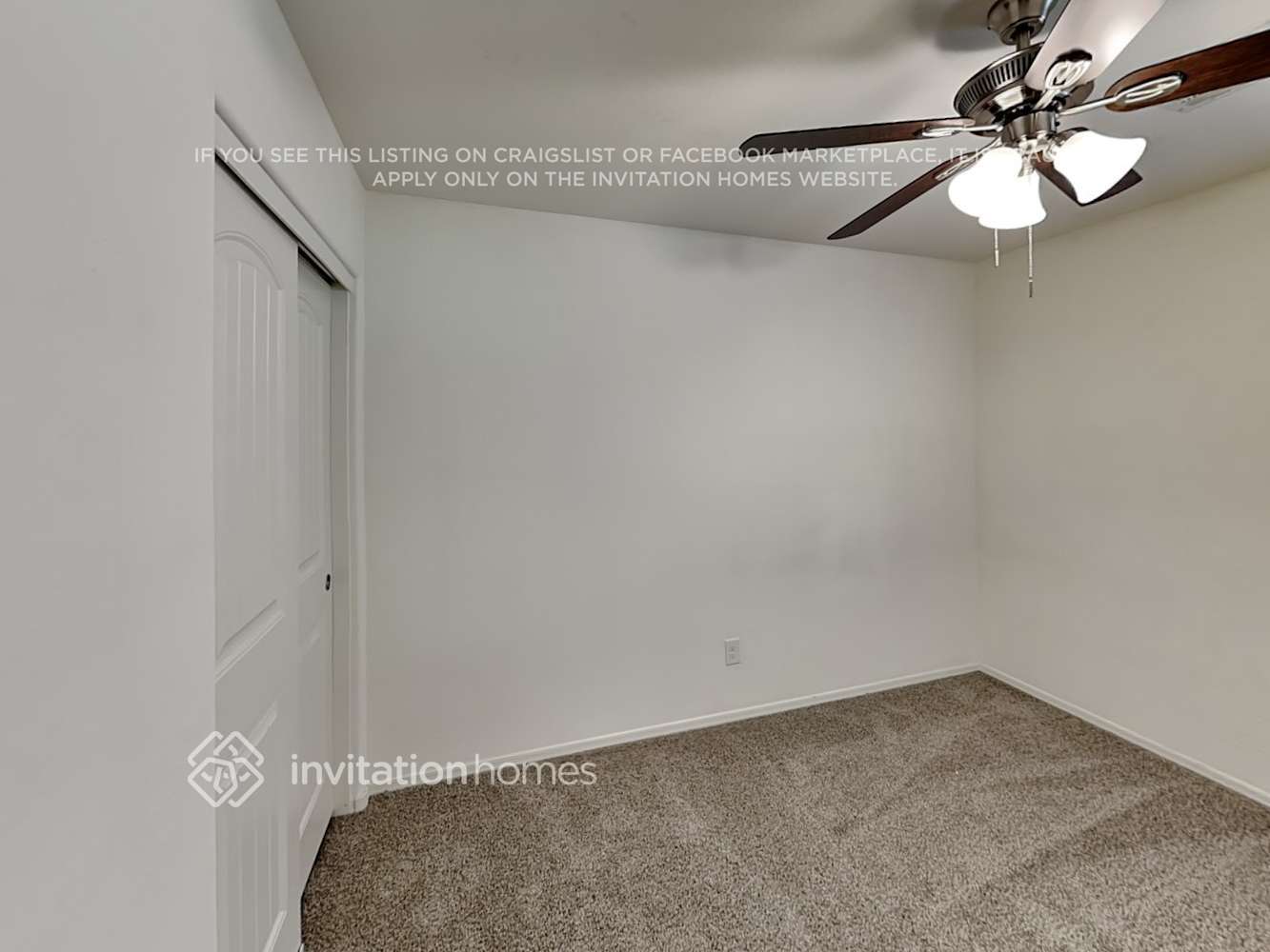 Building Photo - 1265 E Palomino Way