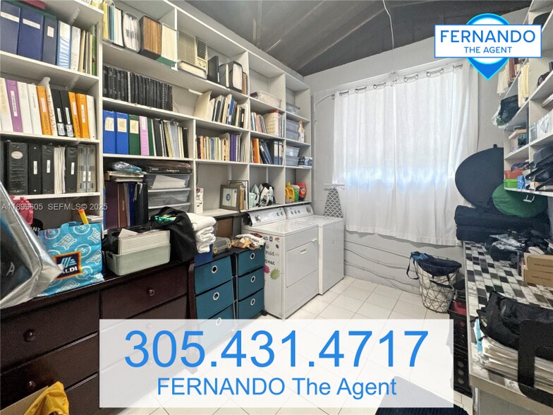 Building Photo - 5760 SW 10th St