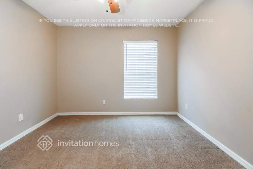 Building Photo - 3544 SW Hale St