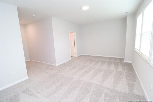 Building Photo - 3131 Cathedral Comb Dr