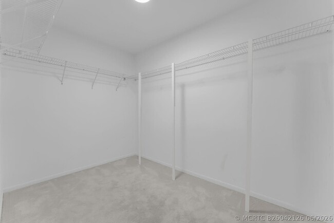 Building Photo - 5000 N Ocean Blvd